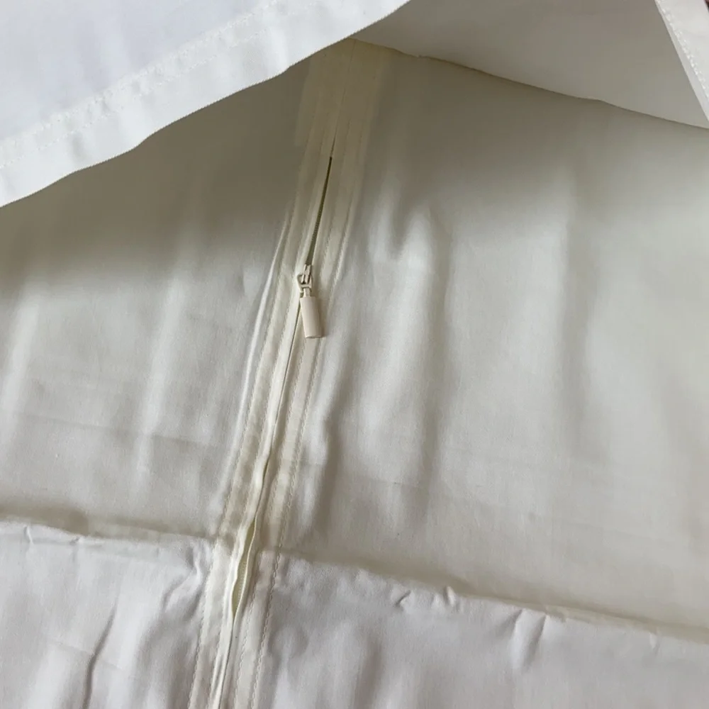 Authentic Gucci Dust Cover for Clothes/Suits/coats